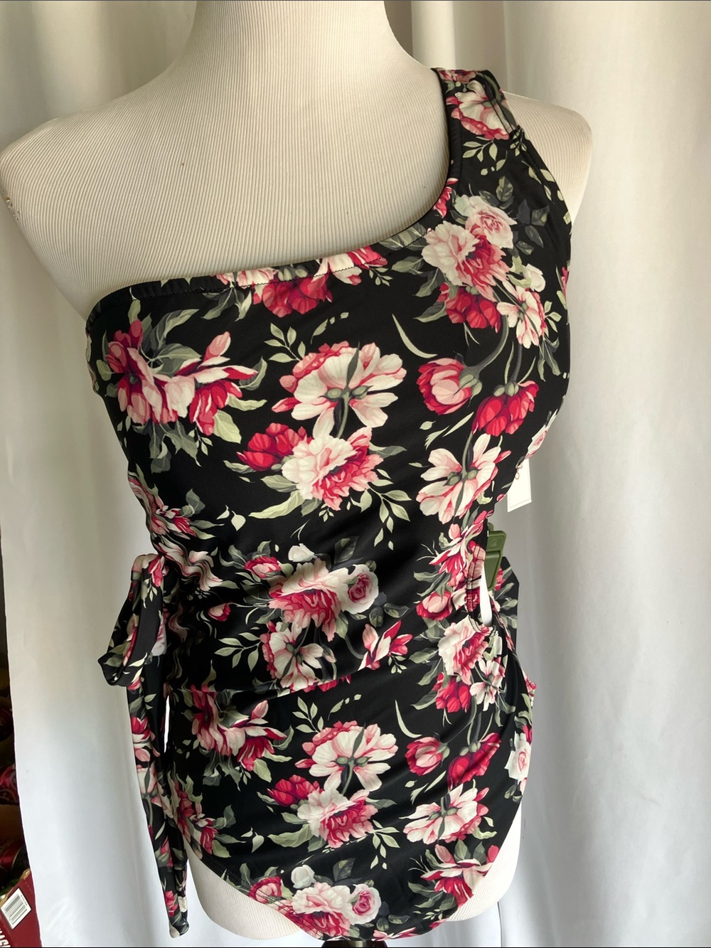 One-Shoulder Black Floral Dress with Pink Rose Print